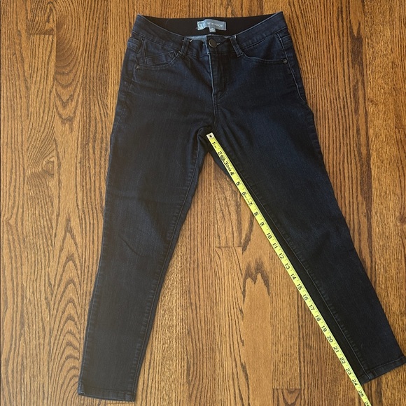 Wit and Wisdom Jeans - Picture 7 of 7